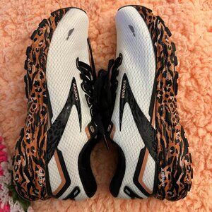 Brooks Women's Ghost 15 Neutral Running Shoe - Sunburn/Maple/Black (7M)